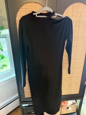Gibson Black Ribbed Long Sleeve Knit Dress